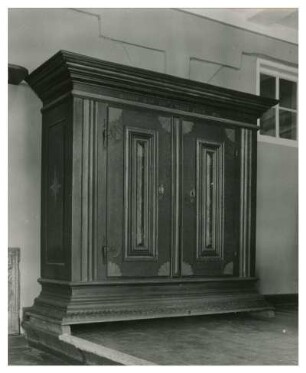 Schrank