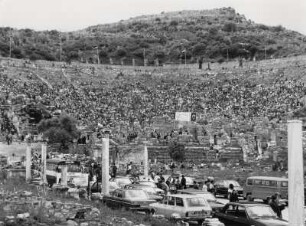 Folklore Veranstaltungen im Amphitheater von Ephesus