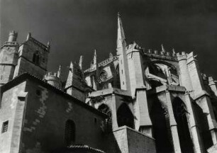 Detail der unvollendeten Kathedrale St. Just in Narbonne