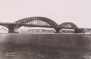 Düsseldorf, Oberkasseler Brücke
