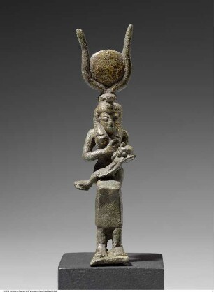 Statuette der sitzenden Isis mit dem Horusknaben (Isis lactans)