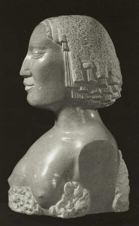 Große Büste