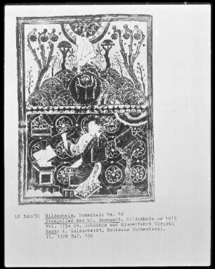 Bernward Evangeliar — Szene aus dem neuen Testament und ein Evangelist, Folio 175verso