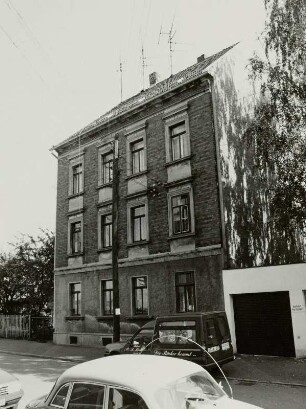 Glauchau, Wohnhaus, Straßenansicht