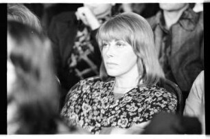 Kleinbildnegativ: Filmkunst 66, Premiere "Vera Romeyke ist nicht tragbar", 1976