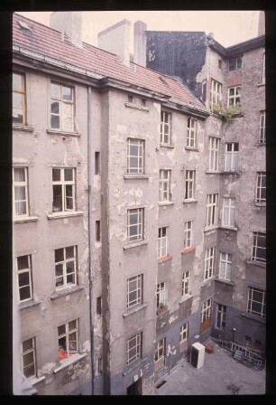 Diapositive: Forster Str. 18, 1981