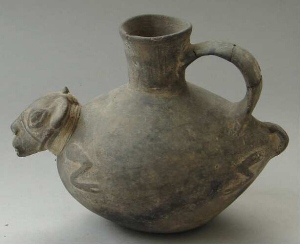 Clay vessel