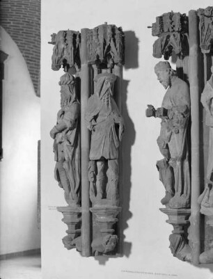 Schöner Brunnen — Untere Zone: die sieben Kurfürsten und die Neun Helden — Julius Caesar