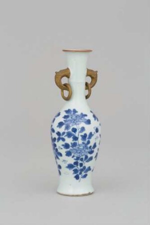 Henkelvase