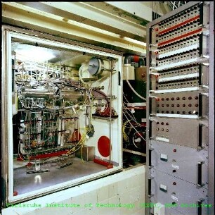 Bleibox im Institut für Heiße Chemie (IHCh)