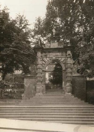 Meißen. Tuchmachertor. Südansicht