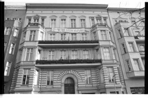 Kleinbildnegative: Besetzte Häuser, Bülowstr. 52, 54 und 59, 1982