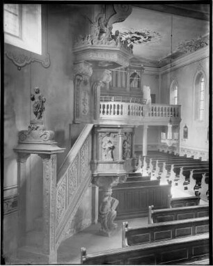 Messelhausen Katholische Sankt Burkhard Kirche Kanzel mit Propheten und Evangelisten, Moses als Kanzelträger