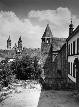 Ladenburg. Sankt Sebastianskapelle (801/900 und 1001/1200). Teilansicht