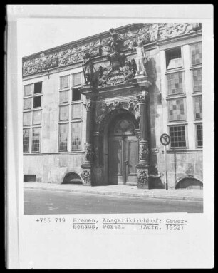 Ansgarikirchhof & Gewerbehaus & Ehemaliges "Kost- und Hochzeitshaus" der Wandschneidergilde