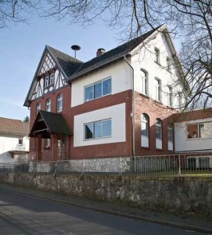 Ehem. Schule; Biebertal, Schulstraße 2