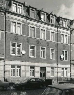 Dresden-Pieschen, Mohnstraße 26. Wohnhaus (um 1900). Straßenansicht
