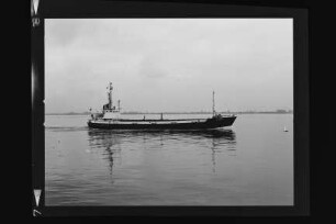 Arend (1966), Frachtschiff, Vega-Reederei Friedrich Dauber, Hamburg, Bau-Nr. 546