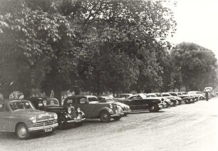 Kaiser-Wilhelm-Platz. Detmold. Parkplatz an der Kassenstraße (heute Heinrich-Drake-Straße)