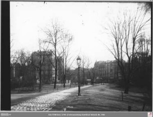 Peterskirchhof nach Westen zu Schäfergasse 42 und 40, links die Kleinkinderschule