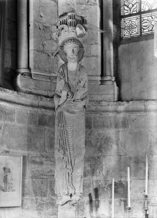 Apostelfigur