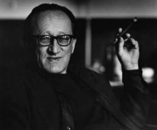 Heiner Müller (1929-1995; Schriftsteller, Dramatiker, Regisseur, Intendant)