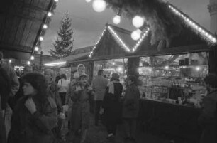 15. Karlsruher Weihnachtsmarkt (Christkindlesmarkt) auf dem Marktplatz