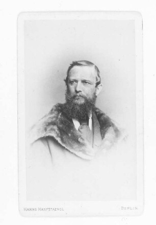 Bildnis Eduard Cichorius (1819-1907; Kunstsammler). Albuminpapier auf Karton; 10,2 x 6,4 cm. Aufnahme: Hanfstaengl, Hanns. Berlin, um 1875. Dresden: SLUB Mscr.Dresd.n,Inv.78,I,129(2)
