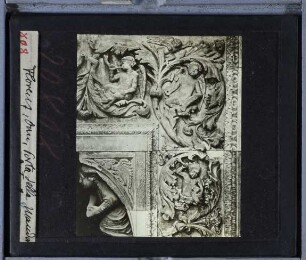 Florenz, S. Maria del Fiore (Dom),Florenz, S. Maria del Fiore, Porta della Mandorla (Nordseite) : Relief