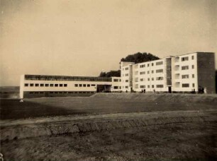 Eröffnung der Dammerstocksiedlung. Wohnblocks