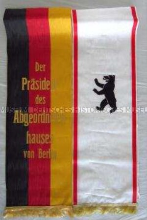 Kranzschleife zum Volkstrauertag 2013