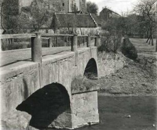 Gnandstein. Brücke über die Wyhra am Fuße der Burg Gnandstein