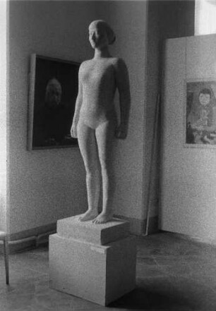 Schwimmerin : Schwimmerin. Gips, getönt (vor 1958; W. Arnold)