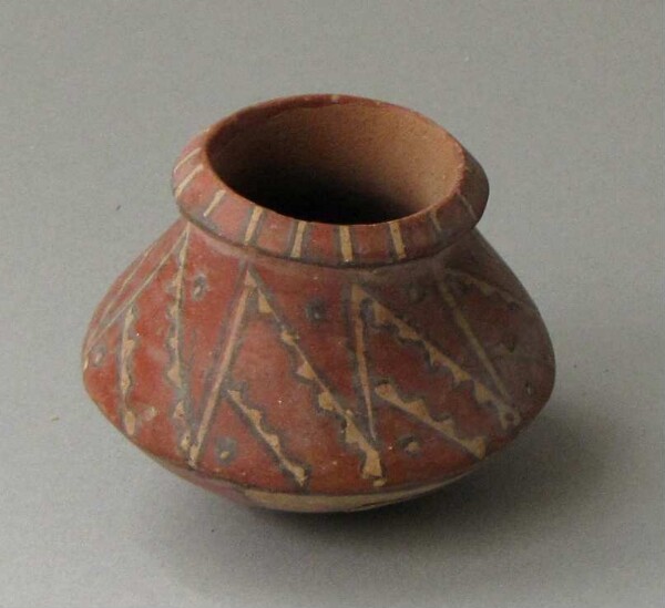 Clay pot