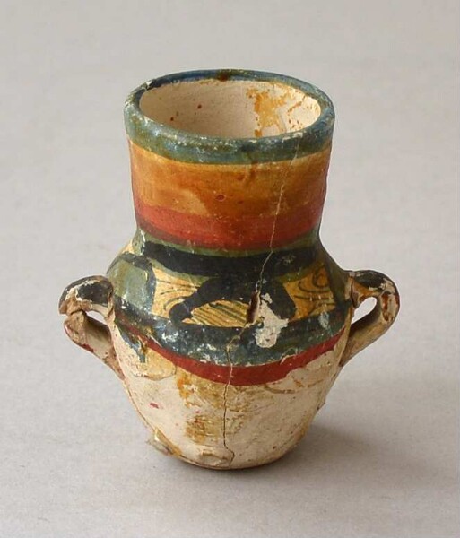 Clay vessel (miniature)