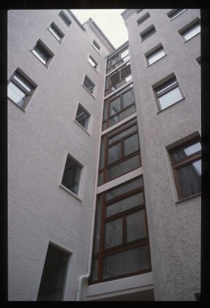 Diapositiv: Reichenberger Str. 72a, Dezember 1992