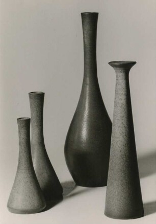 Vasen Modelll "Vg 31/1", "Kg 19", "T3" und "T2" von Heinz H. Engler