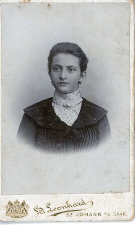 Studiofotografie einer Frau
