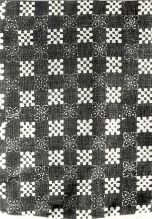 Blaudruck aus Senftenberg : Handwerkstechniken - Färberei und Stoffbearbeitung. Ort: Zły Komorow / Senftenberg. Bettbezug, Blaudruck