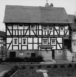 Waldkappel, Goethestraße 26, Schillerstraße 3
