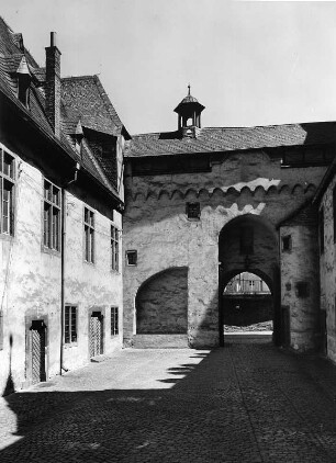 Lahnstein-Oberlahnstein. Martinsburg (1244, 1346/1371, 1390/1419, 1484/1504, 1719-1721). Torbau