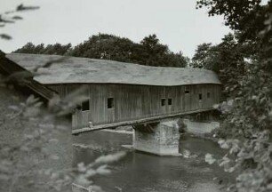 Wünschendorf/Elster, überdachte Holzbrücke