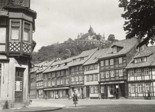 Wernigerode. Blick nach Nordosten zum Schloß