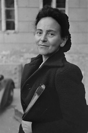 Porträt Elisabeth Langgässer (1899-1950; Schriftstellerin), aufgenommen anlässlich des 1. Deutschen Schriftstellerkongress vom 4.-8.10. 1947 in Berlin