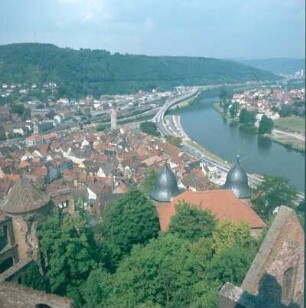 Wertheim. Blick von der Burg auf die Stadt und die Tauber