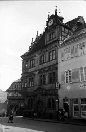 Gernsbach: Altes Rathaus; seitlich gesehen