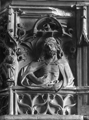 Kanzel : Kanzel. Stein, gefasst (um 1510; L. Lechler). Schmerzensmann. Ruppertsberg, Pfarrkirche Sankt Martin