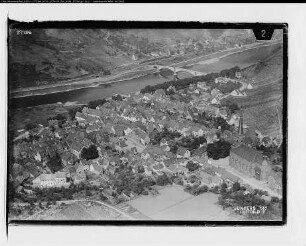 Treis (Mosel) (b. Carden)