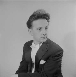 Porträtaufnahmen von Pianist Prof. Dieter Zechlin : Porträt von Dieter Zechlin