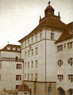 Fischer, Theodor; Stuttgart, Heusteigstr.; Sammelschulhaus - Fassadenansicht